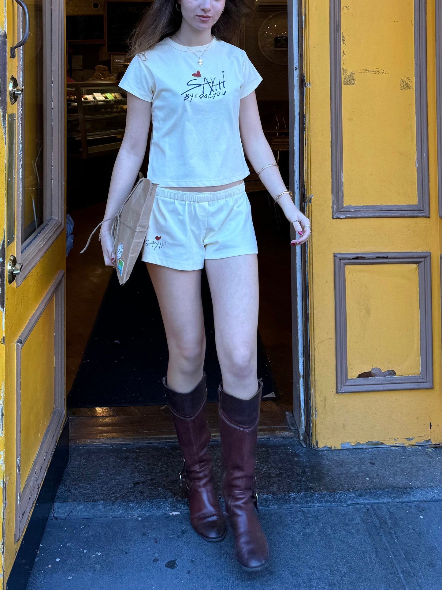 The classic SAY HI set top+shorts