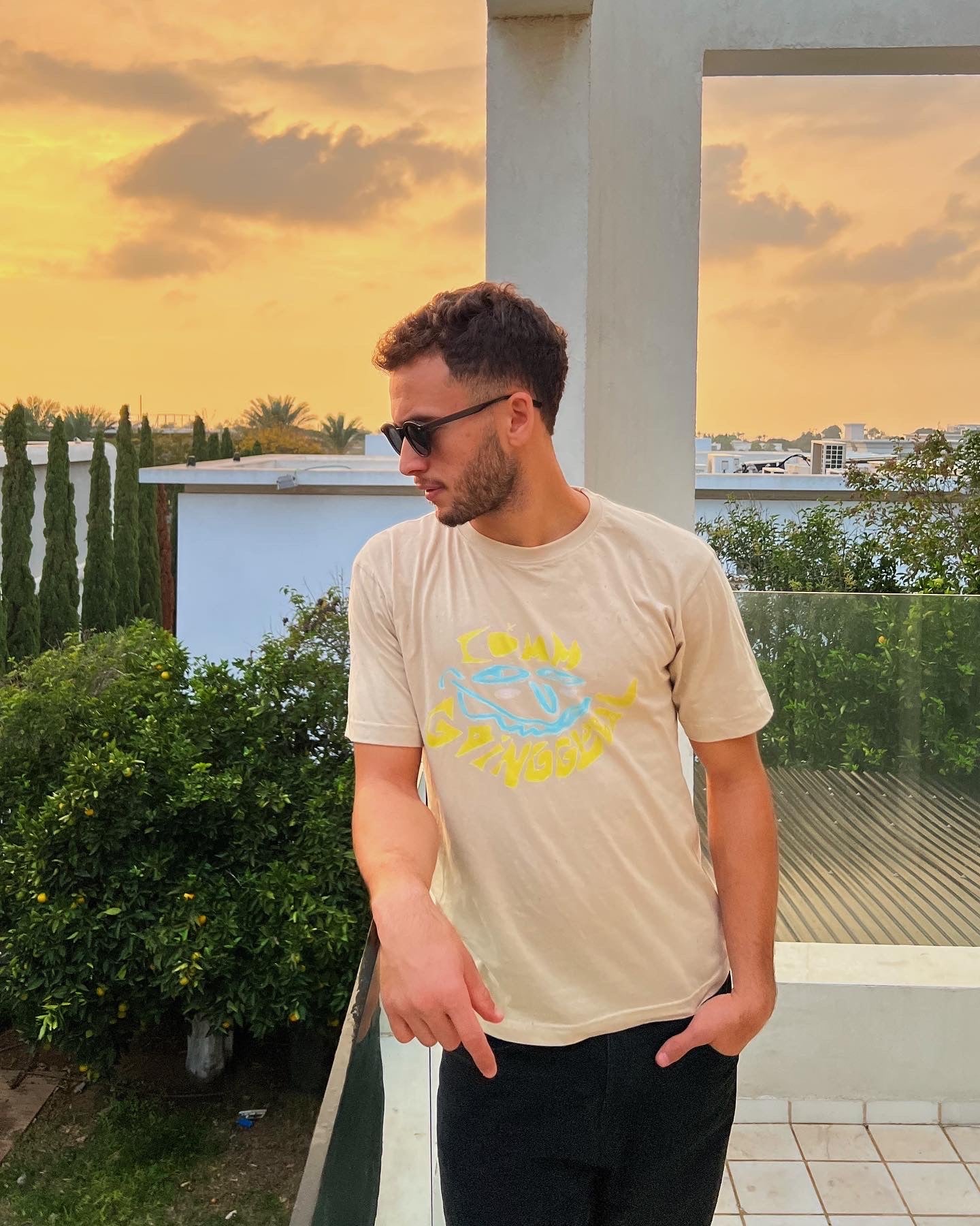 Don’t miss it beige tshirt