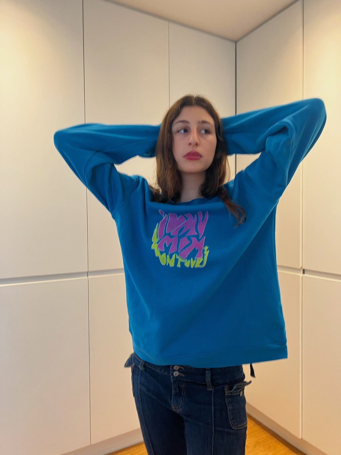 I love my mom blue sweatshirt